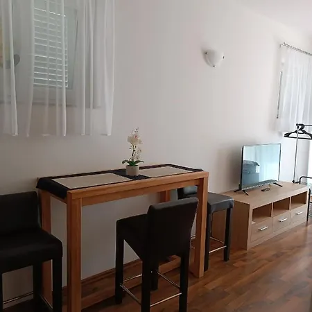 Apartman Kris Appartamento Kostrena
